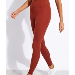 Girlfriend High Rise Compression leggings